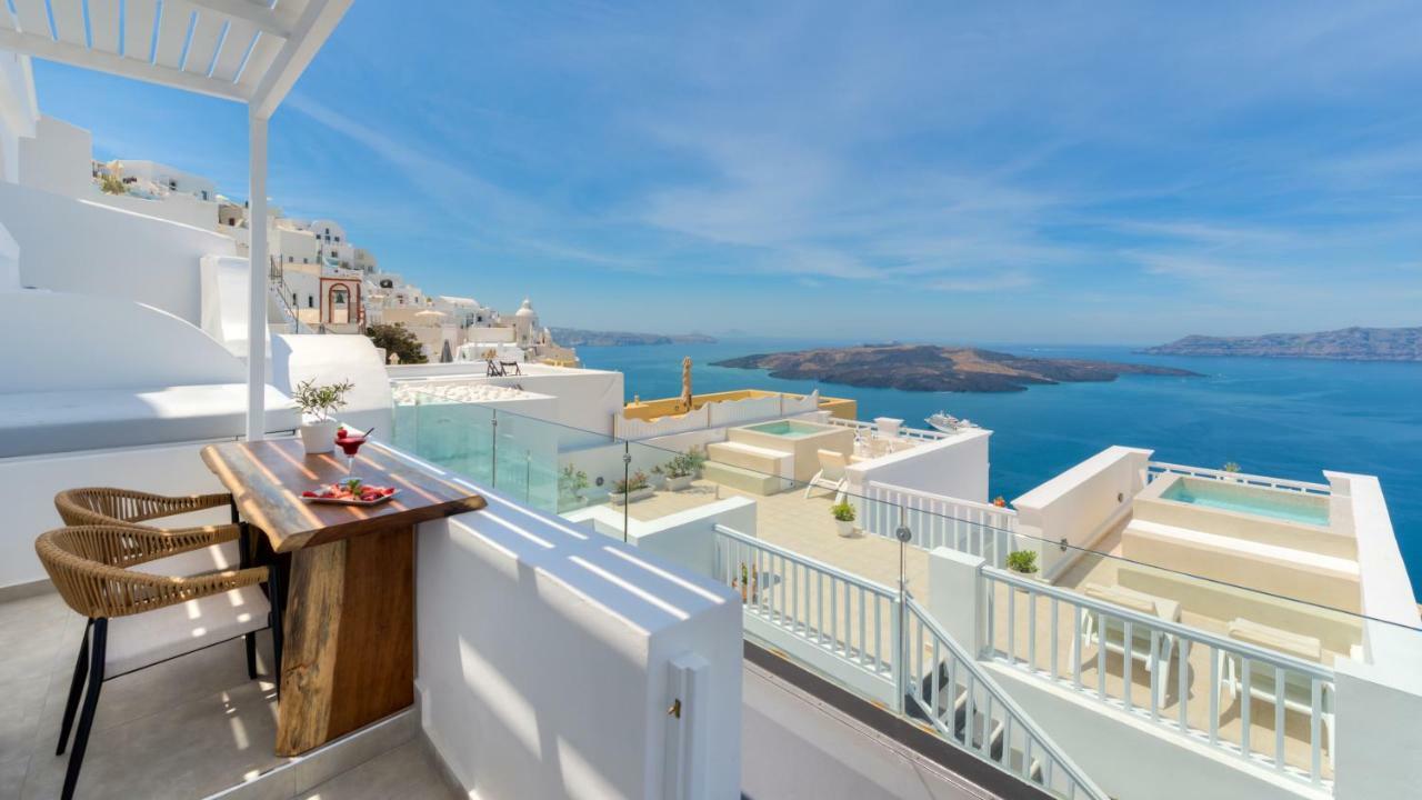 Iriana Suites Фира Екстериор снимка