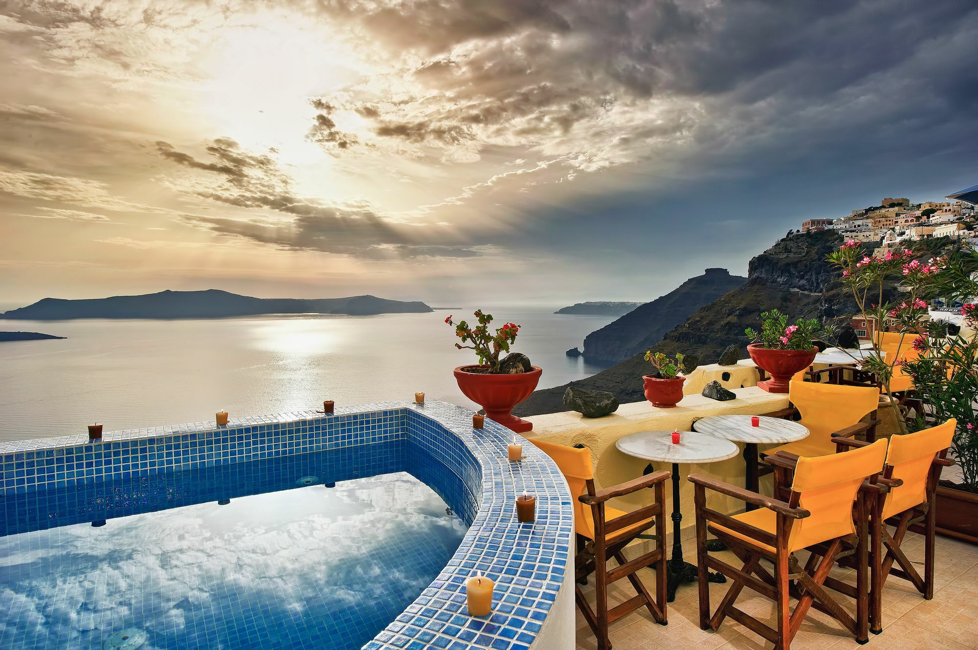 Iriana Suites Фира Екстериор снимка