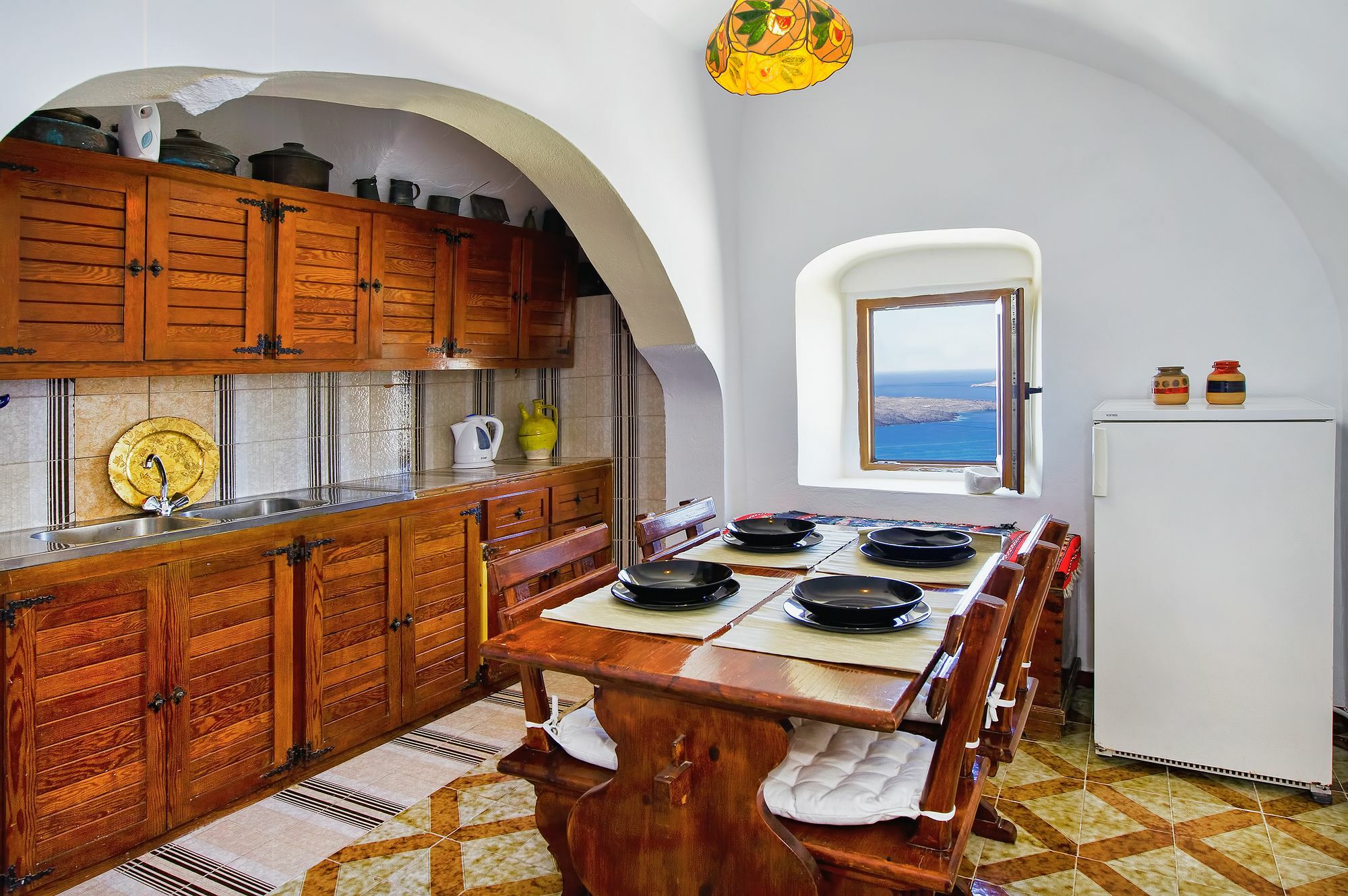Iriana Suites Фира Екстериор снимка